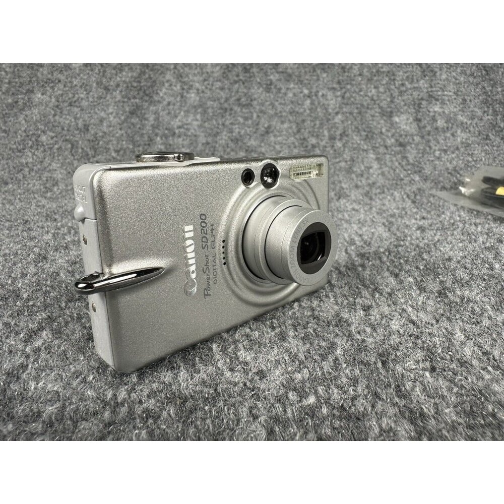 Canon Powershot SD200 Digital ELPH 3x Optical Digital Camera TESTED Accessories - Picture 9 of 15
